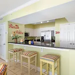 Emerald Beach 927